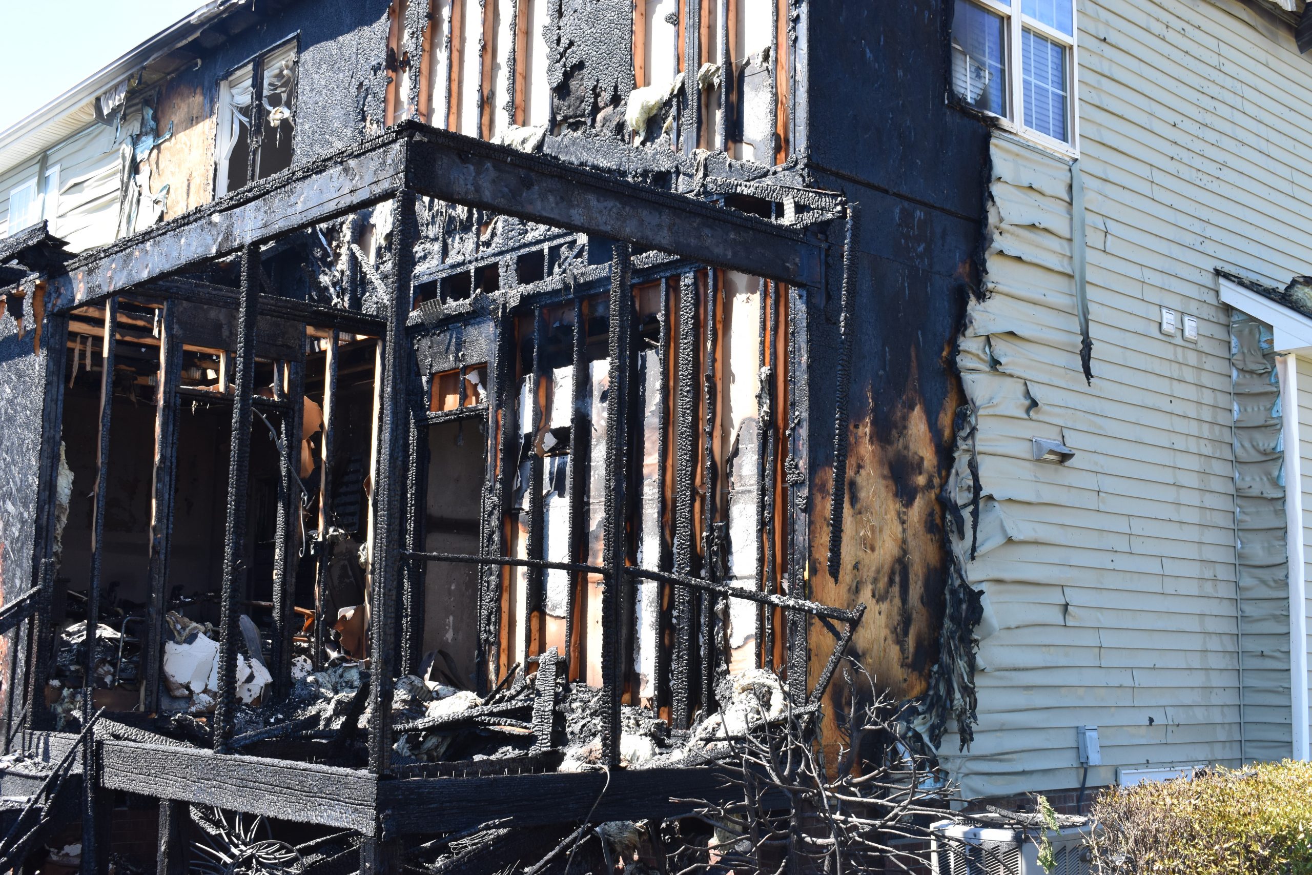 Fire Damages Townhome – JoCo Report