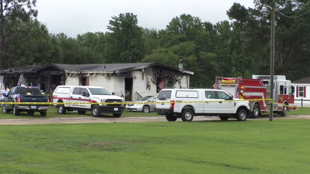 2 Children Killed, 1 Injured In Mobile Home Fire – JoCo Report