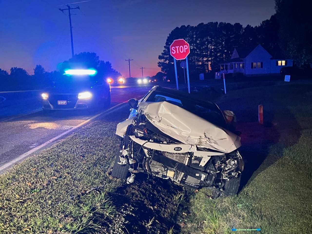 3 Hurt In Clayton Area Crash JoCo Report