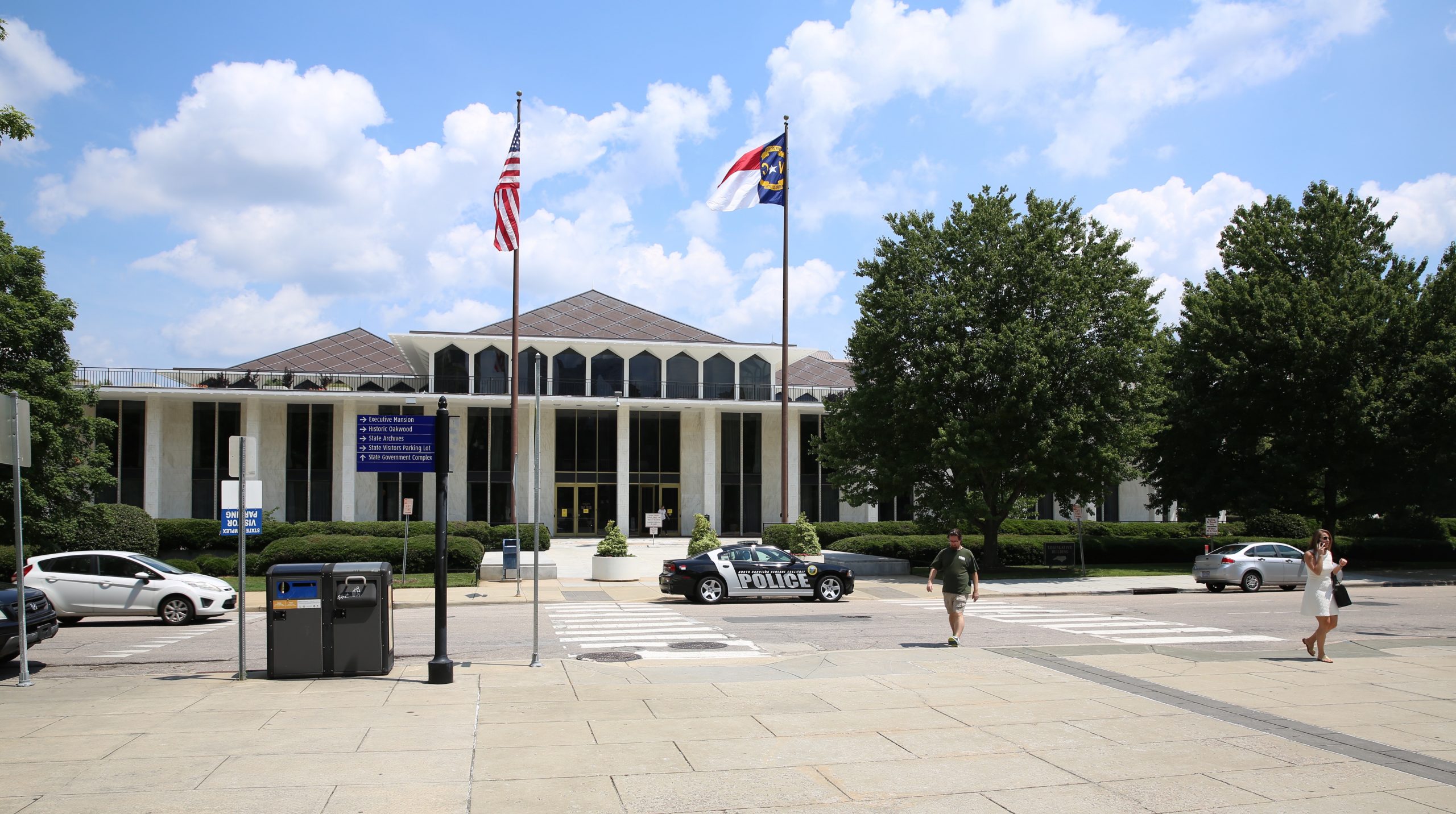 ‘No Budget, No Pay’ Bill Targets Lawmakers As Deadline Pressure Mounts