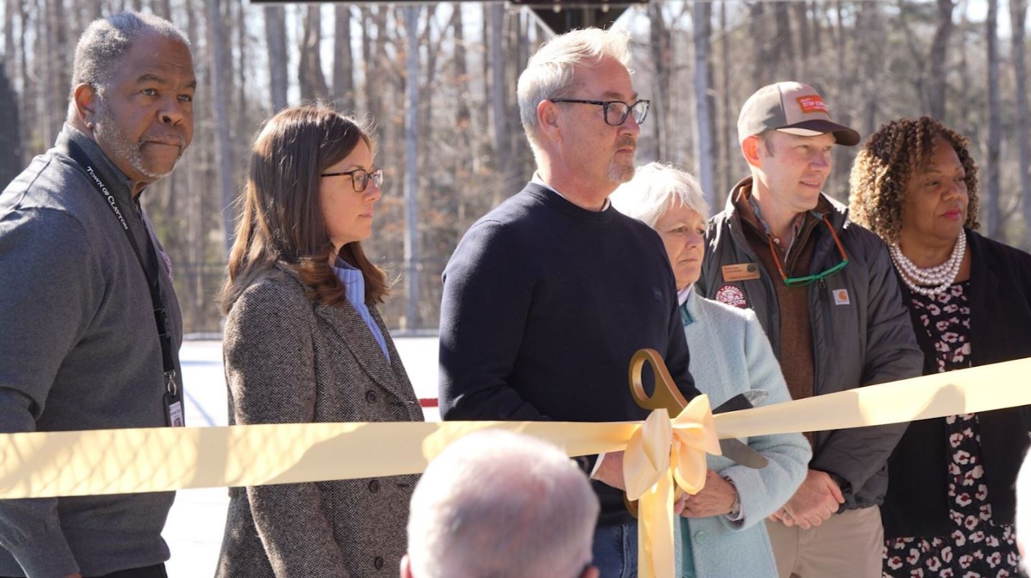 Ribbon Cutting Ceremony Marks Completion Of Clayton Community Park(01)