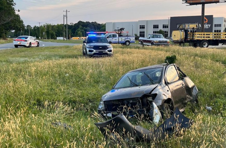 Driver Injured In I-95 Hit And Run Crash