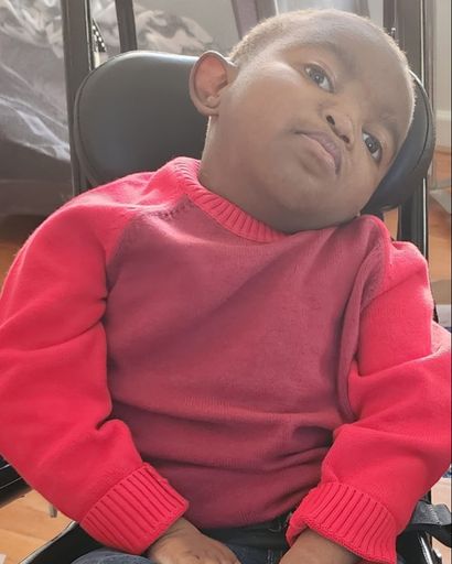 Jayce Zy'Kell Holmes