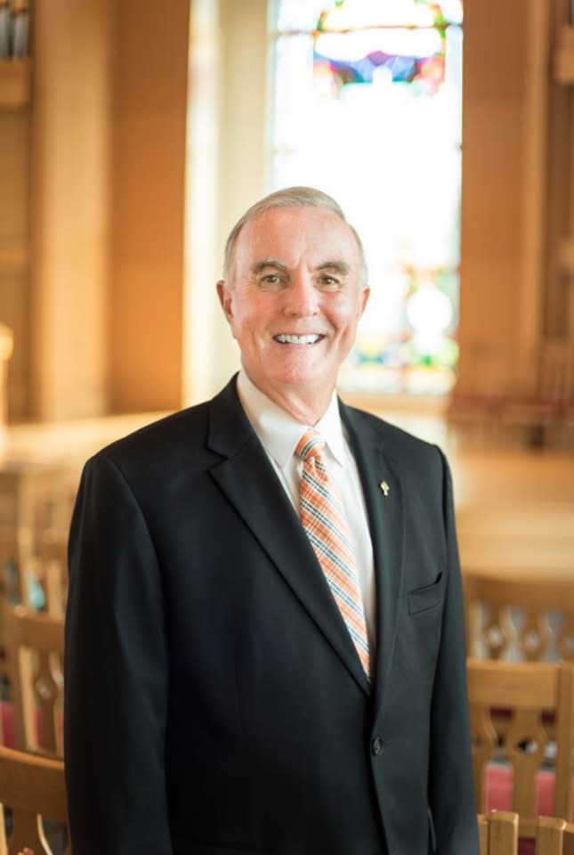 Dr. Michael Glenn Cogdill